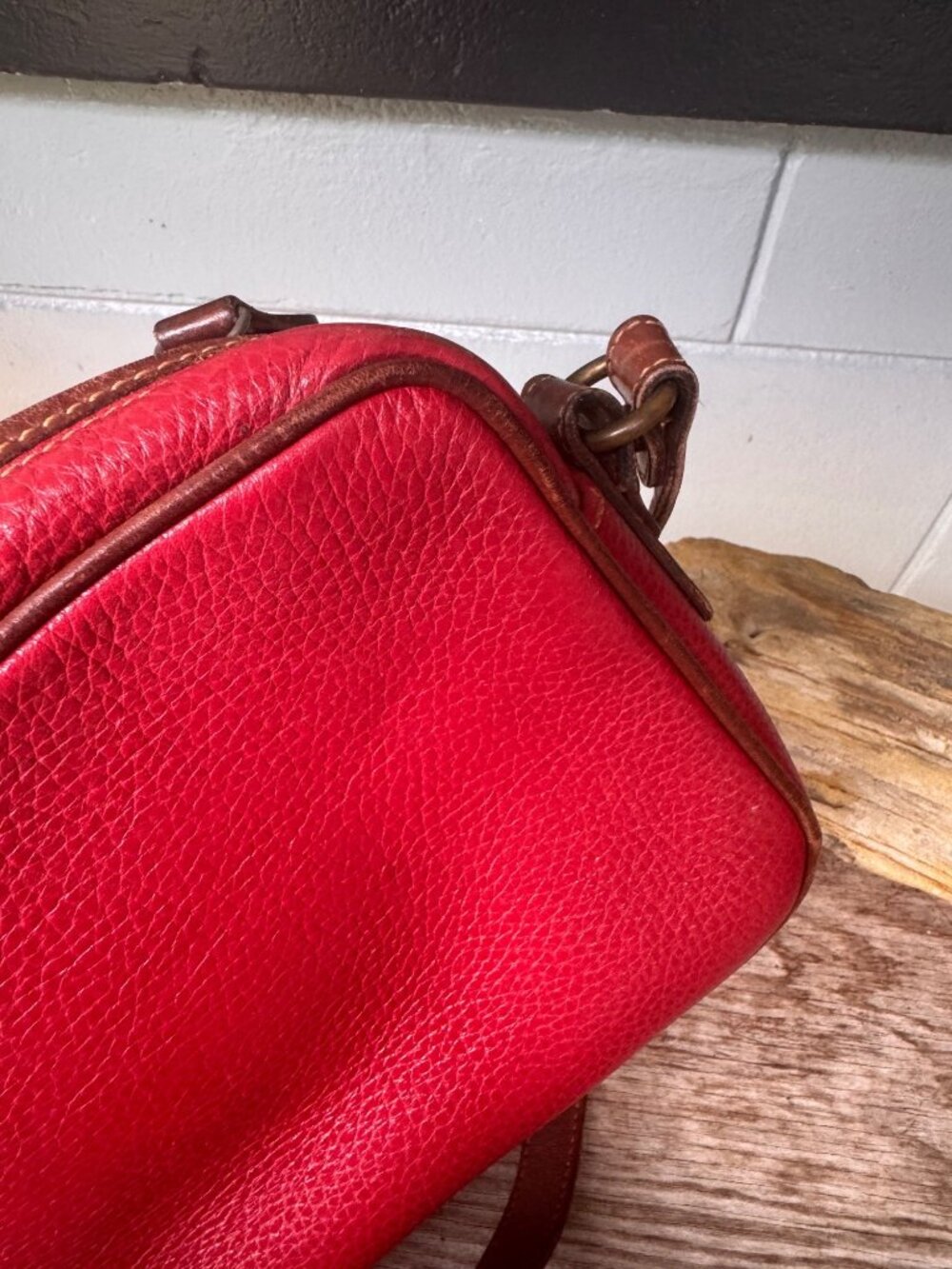 Coach Sheridan Charleston Crossbody Red Pebbled Leather Brown Trim Vintage USA - Picture 8 of 12